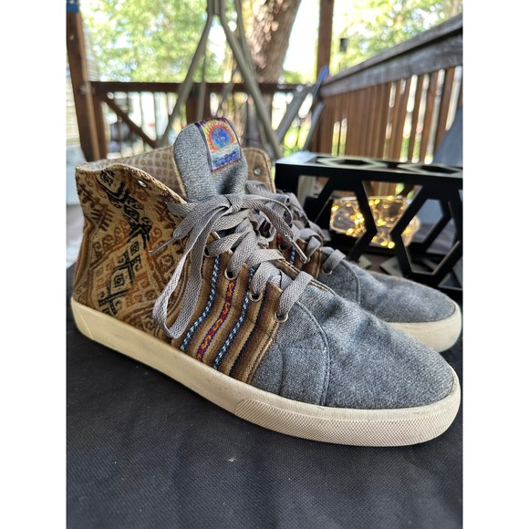 Pacha Mama Men's High Top Sneakers Aztec Tribal Print Grey Canvas Sz 14 Shoes - Picture 1 of 9